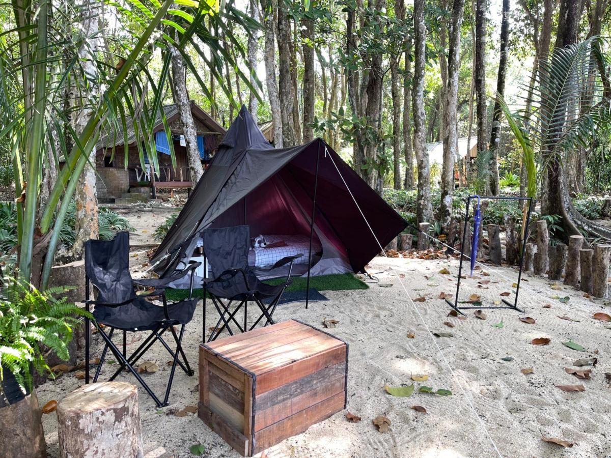 O Little Tent De Koh Chang Hotel Ranong Exterior photo