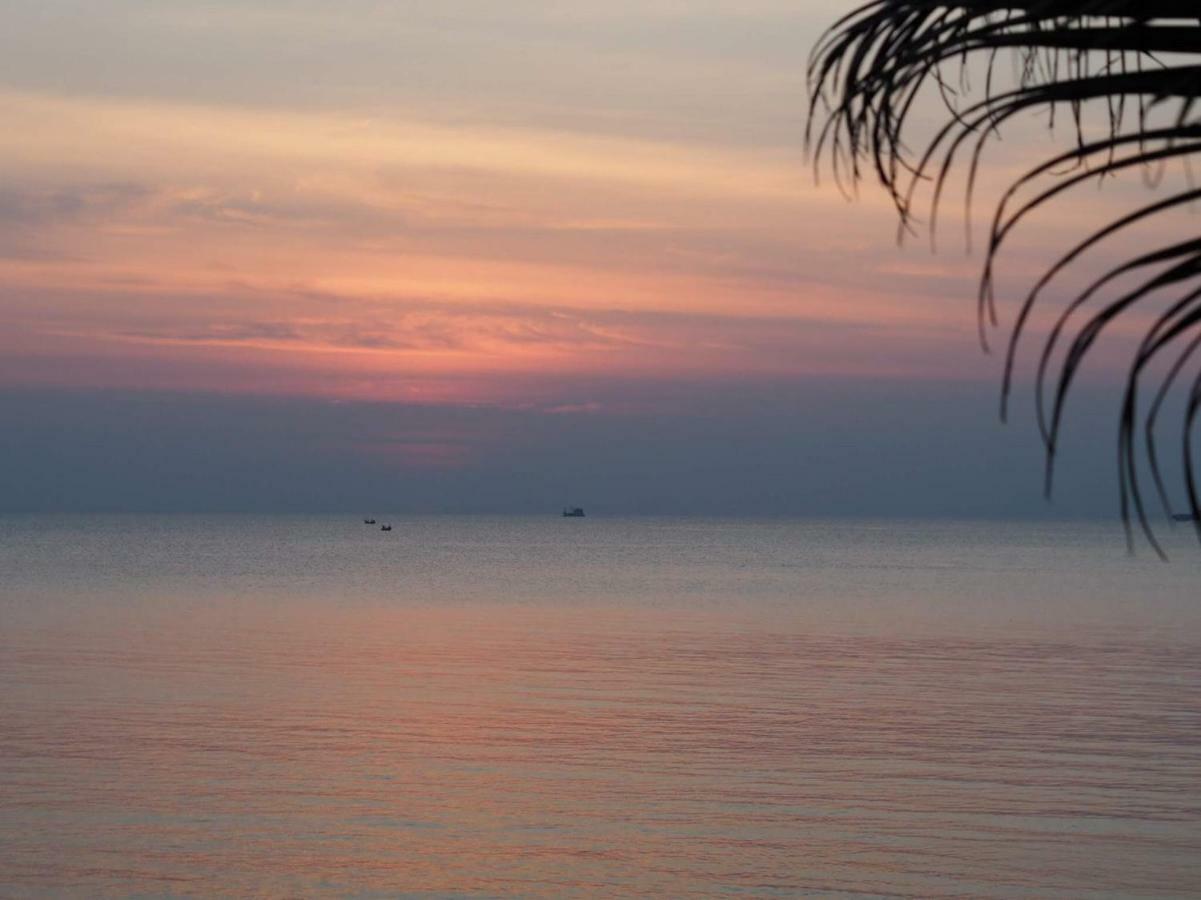 O Little Tent De Koh Chang Hotel Ranong Exterior photo